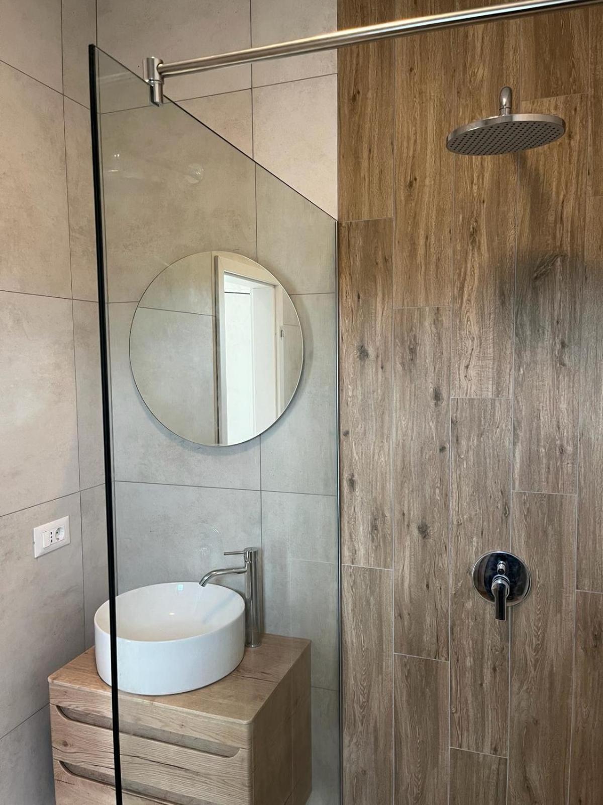 Villa Kora - Luxury Holiday Apartments Lumbarda Luaran gambar