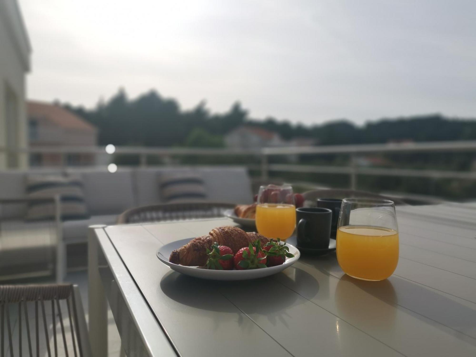 Villa Kora - Luxury Holiday Apartments Lumbarda Luaran gambar
